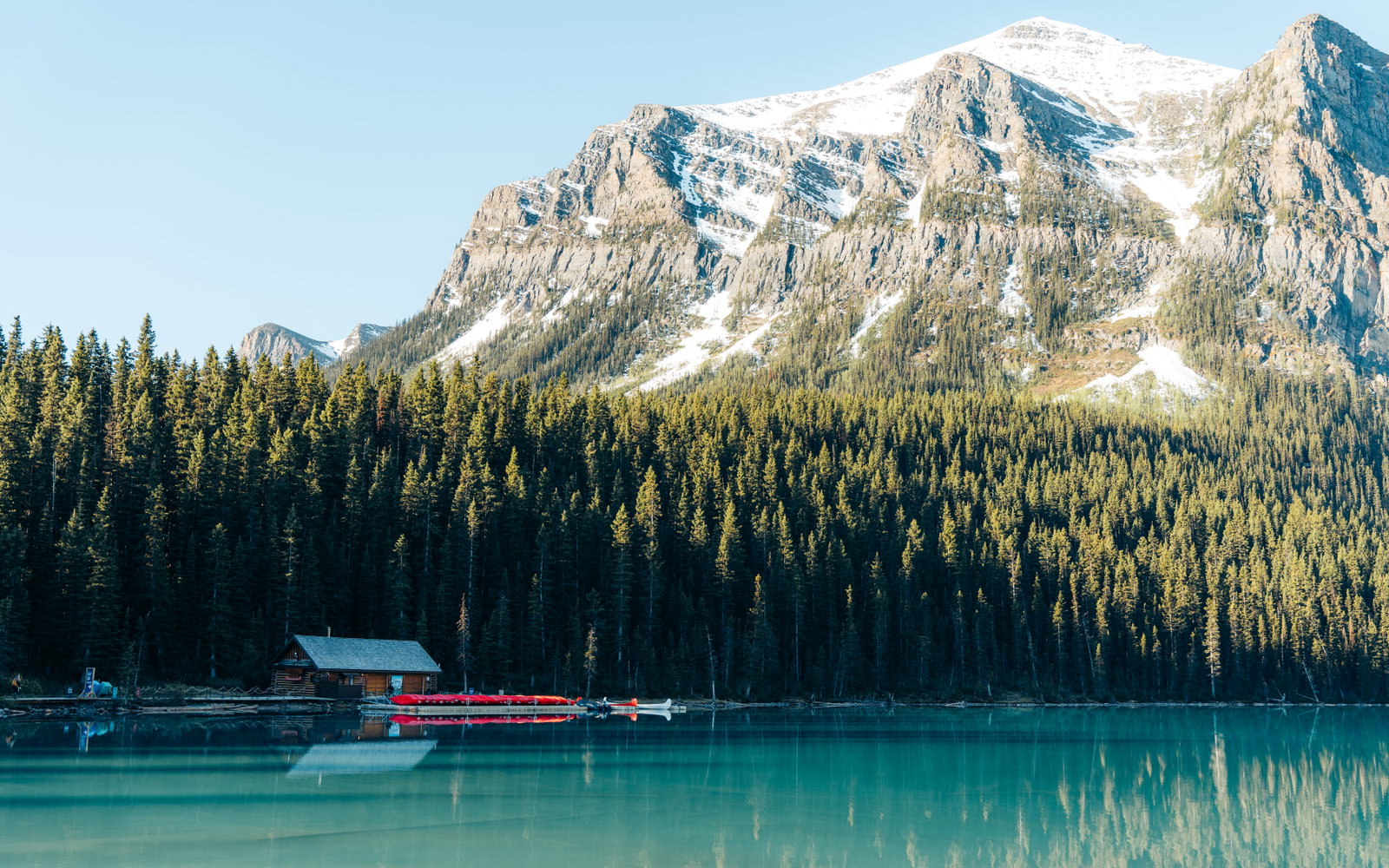 Moraine Lake Sunrise & Lake Louise Golden Hour Experience